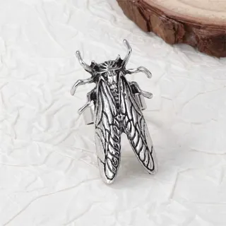 Creative Ladybug Beetle Open Ring, Silver Alloy Adjustable Insect Statement Ring, Retro 3D Sculpted Finger Jewelry Gift