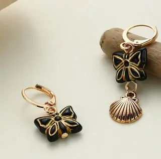 Vintage Black Gold Butterfly Shell Earrings - Asymmetric Dangle Alloy Earrings with 18K Gold Plating & Enamel, Ocean Style Statement Jewelry for Women