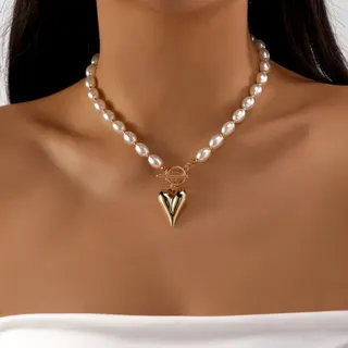 Heart OT Buckle Pearl Necklace, 18K Gold Plated CCB with Freshwater Pearls, Statement Clavicle Chain, French Vintage Luxury Short Necklace ~45cm, Gift for Her