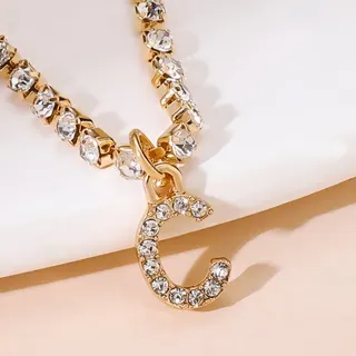 Letter C Charm Anklet for Women, Gold Tone Rhinestone Claw Chain Foot Chain, Adjustable 21+7cm, Summer Beach Jewelry Gift