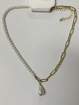 Asymmetrical Pearl & Gold Chain Necklace, 18K Gold Plated Alloy, Teardrop Pearl Pendant, French Vintage Collarbone Chain for Women