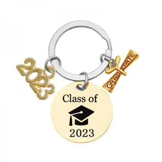 Graduation Keychain 2023 - Class of 2023 Mortarboard Diploma Round Charm, Stainless Steel & Alloy 18K Gold Plated, Graduation Gift for Students