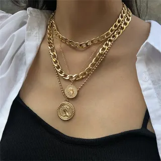 Vintage Y2K Coin Portrait Layered Necklace Set 4-Piece Gold Plated Cuban Chain Chunky Chain with Relief Coin Pendant Multi-Layer Collar Necklace for Women