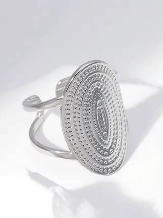 Vintage Boho Oval Open Ring for Women - Stainless Steel Anti-Tarnish Silver Wide Band with Embossed Beaded Texture, Adjustable Stackable Finger Ring