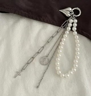 Vintage French Pearl Tassel Keychain Charm - White Gold Alloy Heart Cross Pendant Bag Accessory, 14cm