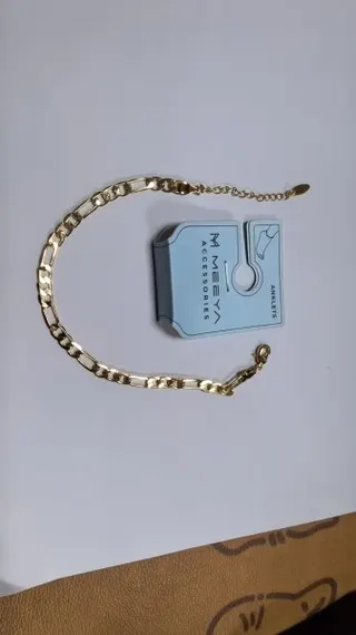 Gold Chain Anklet for Women, 18K Gold Plated Alloy Adjustable Beach Foot Chain, Minimalist Hypoallergenic Summer Jewelry