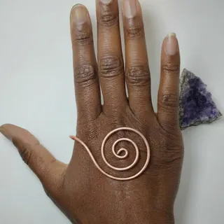 Vintage Spiral Hand Cuff Bracelet Rose Gold Alloy Open Bangle Bohemian Artistic Jewelry Mirror Polished