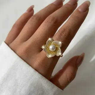 Vintage Gold Zircon Ring - 18K Gold Plated Copper Wave Band with Micro-Pavé Cubic Zirconia, Minimalist Stacking Ring for Women
