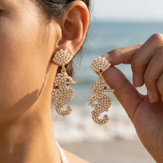 Seahorse Shell Pearl Drop Earrings - 18K Gold Plated Alloy, Hand-set Pearl Ocean Style Dangle Earrings for Women, Beach Wedding Jewelry (5cm)