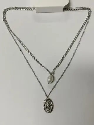 Vintage French Style Double Layer Pearl Necklace, Alloy Silver Plated, Oval Filigree Pendant, Elegant Clavicle Chain for Women