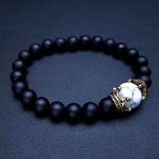 Vintage Crown Beaded Stretch Bracelet - Matte Black Stone & White Agate with Gold Alloy Crown, 19cm Adjustable Elastic, Women's Jewelry