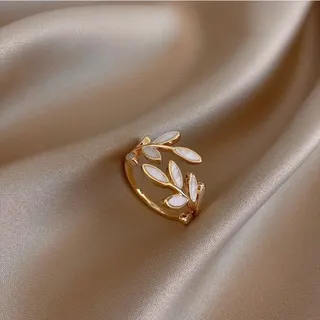 Leaf Ring for Women Adjustable Open Ring 18K Gold Plated Alloy Mother of Pearl Leaf Jewelry French Vintage
