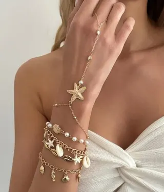 Summer Ocean-Themed Multi-Layer Finger Chain Bracelet with Shell Starfish Pearl, 18K Gold Plated Alloy Boho Beach Jewelry Set