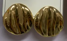 Luxury Gold Round Earrings - 18K Gold Plated Alloy Mirror Polished Ruffled Disc Studs, French Vintage Everyday Jewelry