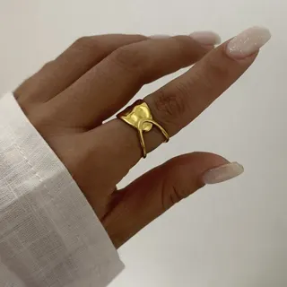 S-Curve Paved Diamond Ring for Women, 18K Gold Plated Stainless Steel Open Wave Zircon Statement Ring