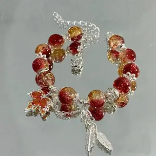 Chinese Style Red Maple Leaf Beaded Bracelet, Orange-Red Gradient Glass Charm Bracelet with Feather & Butterfly Pendant, Stretchy 18cm Women's Jewelry