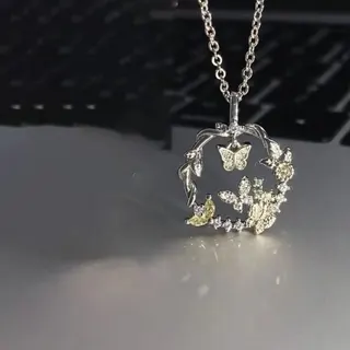 Butterfly Lucky Wreath Necklace - Sparkling Zircon Moon Star Pendant, Silver Plated Alloy Clavicle Chain for Women, 40+5cm Adjustable