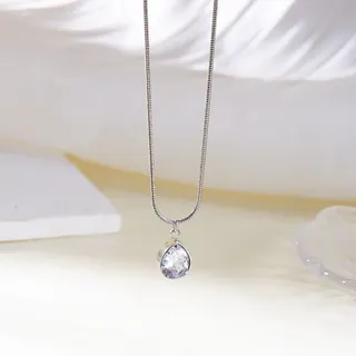 Teardrop Zircon Necklace for Women, 18K Gold Plated Stainless Steel Box Chain Pendant, Adjustable 45+5cm, Hypoallergenic Dainty collarbone Chain