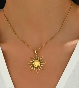 Stainless Steel Sunburst Pendant Necklace 18K Gold Plated Boho Sun Flower Clavicle Chain Hypoallergenic Tarnish Free Adjustable 45+5cm Women Jewelry