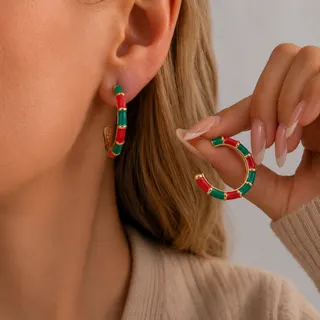 Christmas Red Green Bamboo Hoop Earrings - Alloy Holiday Statement Earrings, Vintage Festive Gold-Toned Hoops for Women, ~3cm