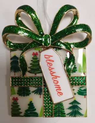 Christmas Bow Gift Box Ornament, Alloy Glitter & Rhinestone Christmas Tree Hanging Decoration, Festive Gift Wrap Accent, 1pc