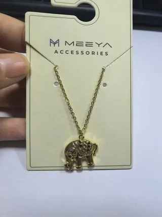 MEEYA Gold Elephant Pendant Necklace, Alloy 18K Gold Plated Lucky Charm Choker Chain, Vintage Luxury Openwork Jewelry for Women