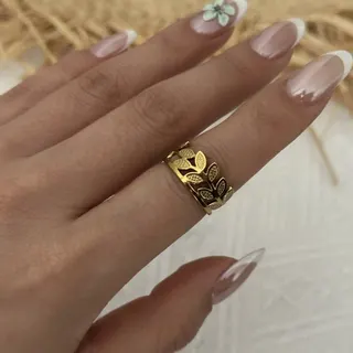 Vintage Monstera Leaf Wide Ring, 18K Gold Plated Stainless Steel Open Band, Retro Hollowed-Out Botanical Statement Ring for Women