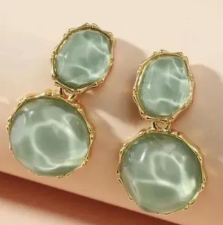 Vintage Double-Bead Dangle Earrings, 18K Gold Plated Alloy Frame with Resin Jade-Look Grey Green Marbled Beads, Morandi Tonal Wave-Edge Stud Earrings (Pair)
