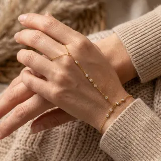 Minimalist Gold Stainless Steel Zircon Finger Chain Bracelet, Delicate Micro-Paved Adjustable Hand Chain, Hypoallergenic Tarnish-Free, 16+3cm, Gift for Her