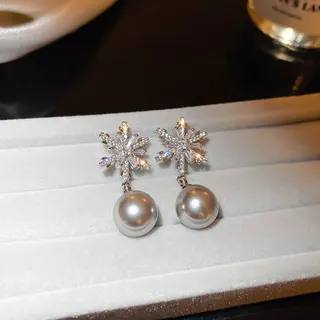 Christmas Snowflake Earrings, Zircon Set Imitation Pearl Drop Earrings, White Gold Plated Alloy, Festive Gift Jewelry for Women