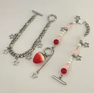 Strawberry Star T-Bar Bracelet Set, Sweet Girl Style Alloy Silver Plated, Strawberry Charm Beaded Bracelet with Star Dangles, Adjustable ~18cm, Best Friend Gift