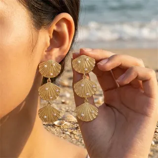 Vintage Shell Drop Earrings Gold Alloy Multi-Layer Pearl Beaded Long Dangle Earrings Boho Beach Jewelry for Women