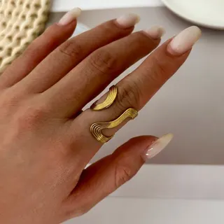 Vintage Geometric Open Ring for Women, Gold Wavy Line Adjustable Stainless Steel Band, Minimalist Stacking Finger Ring