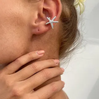 Starfish Ear Cuff No Piercing Needed, Alloy Rhinestone Star Earring Clip, Silver Ocean Vacation Jewelry 2x1cm