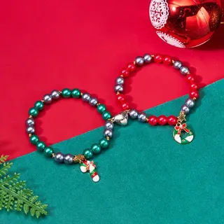 Christmas Couple Bracelet Set of 2, Red Green Beaded Bracelet with Christmas Tree & Snowman Charm, Magnetic Heart Clasp, Elastic 18cm, Resin & Alloy, Holiday Gift for Her Him