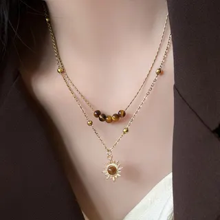 Vintage Double Layer Sunflower Necklace, Tiger Eye Bead & Sun Pendant Collar Chain, 18K Gold Plated Alloy Boho Jewelry for Women