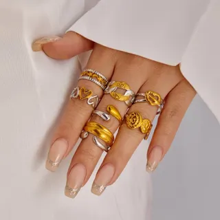 7-Piece Gold & Silver Tone Ring Set - Stainless Steel Geometric Heart Flower Twist Stackable Rings, Hypoallergenic Tarnish-Free, French Vintage Chic Jewelry for Women