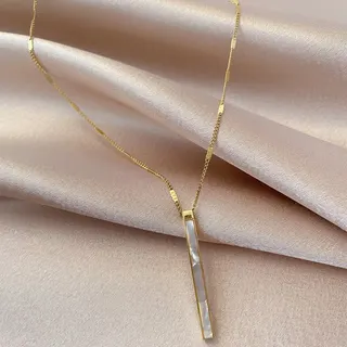 Minimalist Bar Shell Necklace - 18K Gold Plated Alloy with Imitation Shell Pendant, Adjustable 43.5+5cm Clavicle Chain for Women