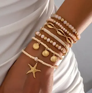 Ocean Boho Beaded Bracelet with Shell & Starfish Charm, 18K Gold Plated Alloy, Pink & Cream Seed Beads, Layering Beach Jewelry for Women